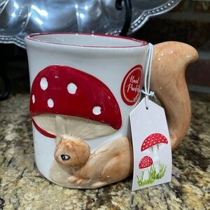 Seeds & Sunshine hand painted 3d squirrel mug - brand new!